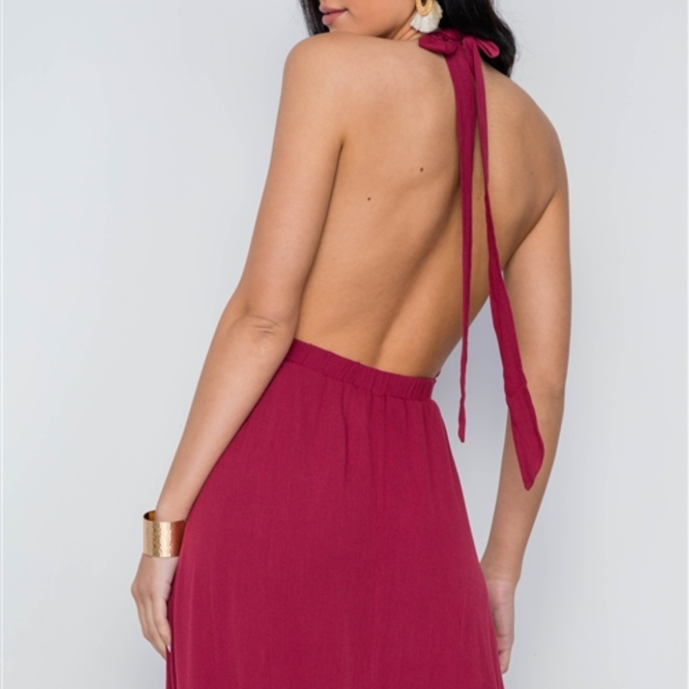 BURGUNDY PLUNGING OPEN BACK SOLID MAXI DRESS - Picture 3 of 6